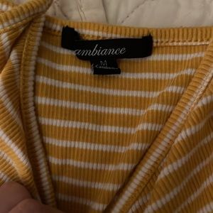 Front tie strapped top